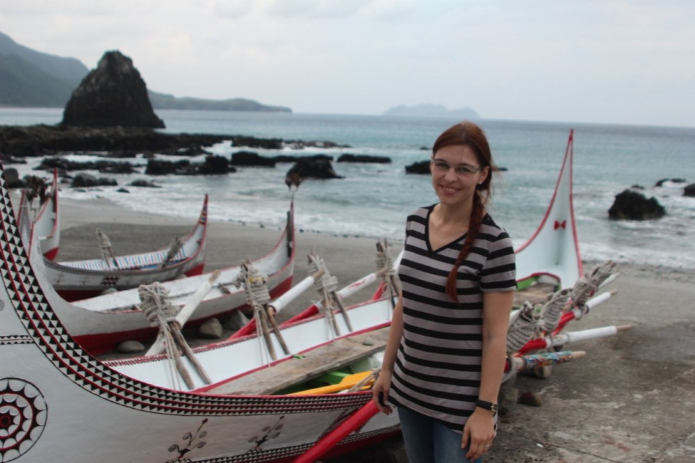 Me with traditional Tao boat